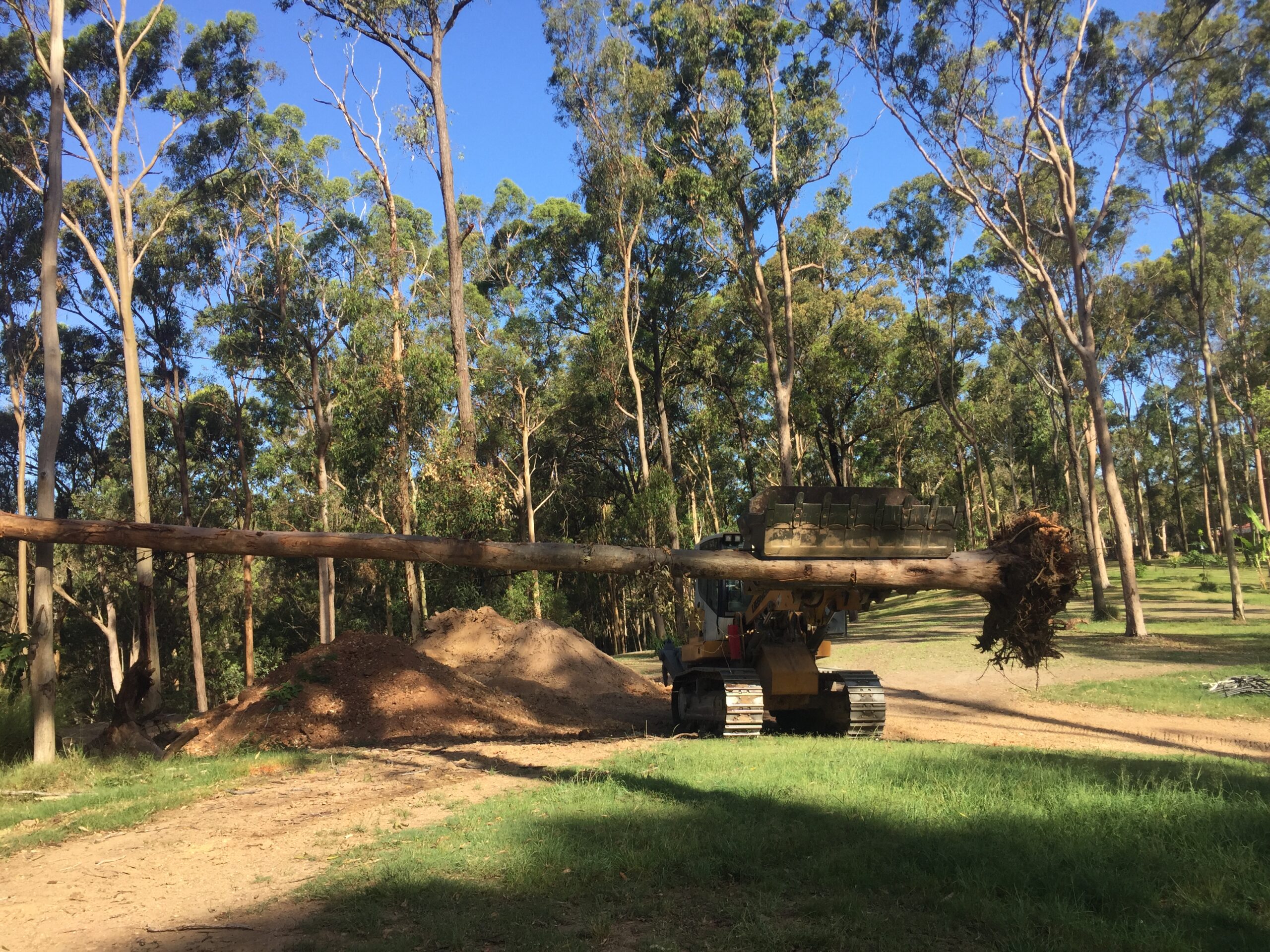 Drott Hire Brisbane Gold Coast - Earthmoving,